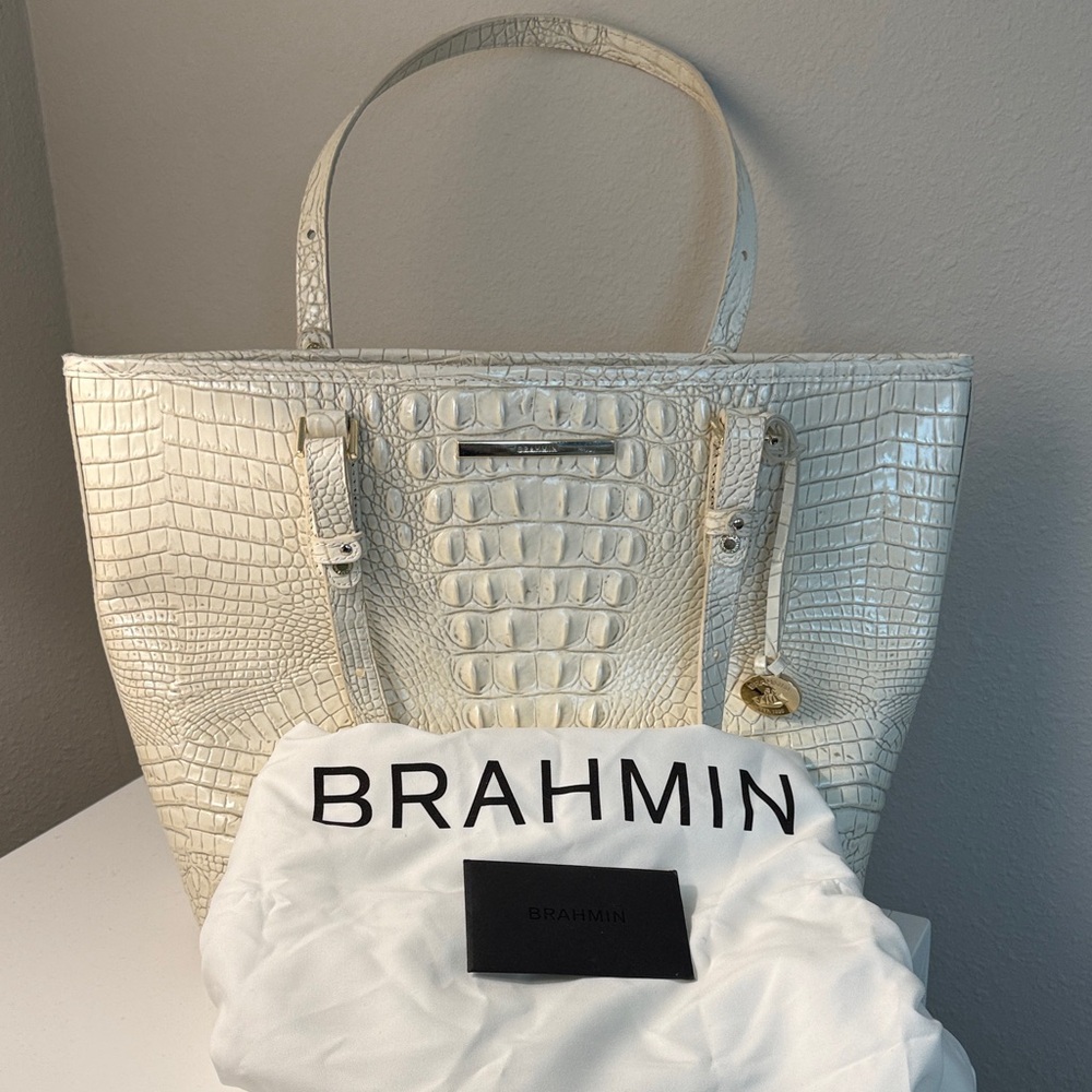 Brahmin Medium Asher White - Picture 5 of 7